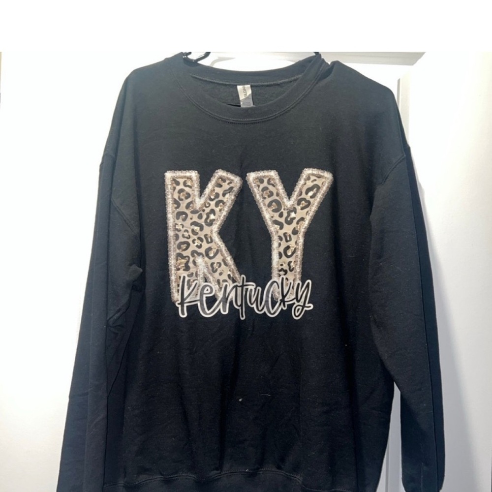 Gildan Black Kentucky Leopard Print Sweater